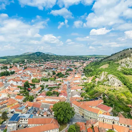 Palm Garden 2 Apartment Mikulov